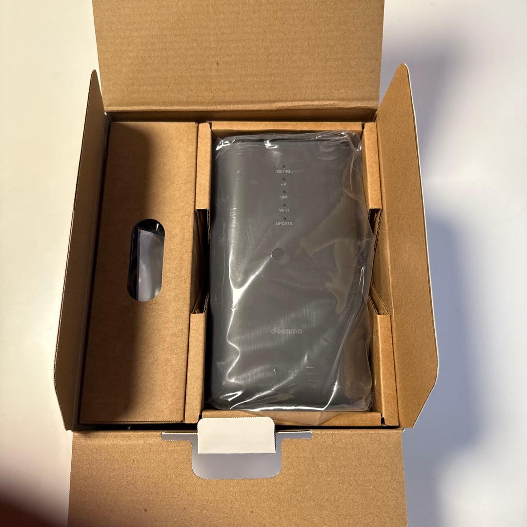 【新品未使用】docomo ドコモ 5G HR02