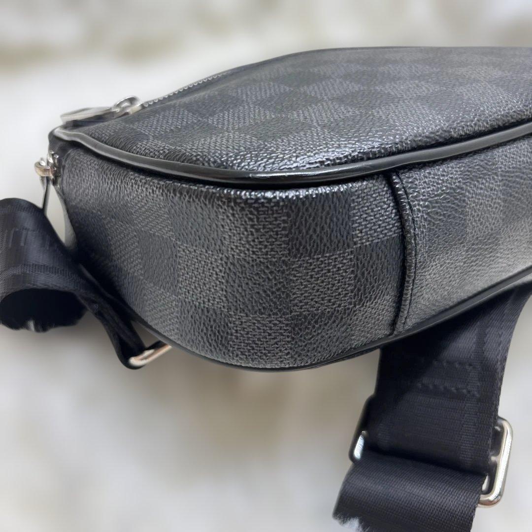 【超極美品】ルイヴィトン ボディバッグ ダミエ　アンブレール N41289