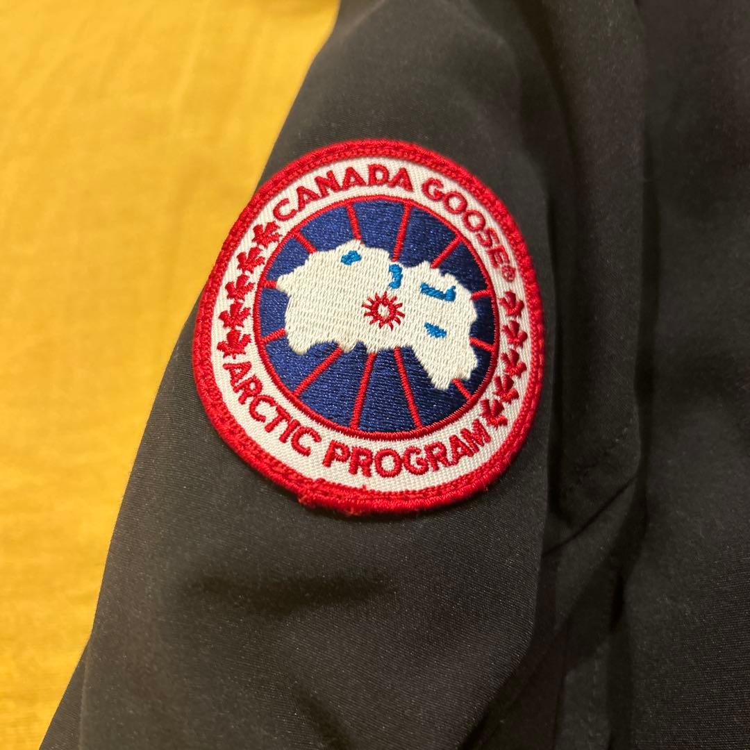 カナダグース ブロンテパーカーダウンジャケット レディース