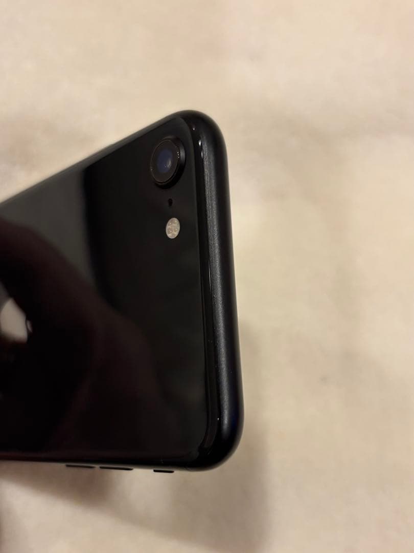 Apple iPhone SE 第2世代　64GB ジャンク品