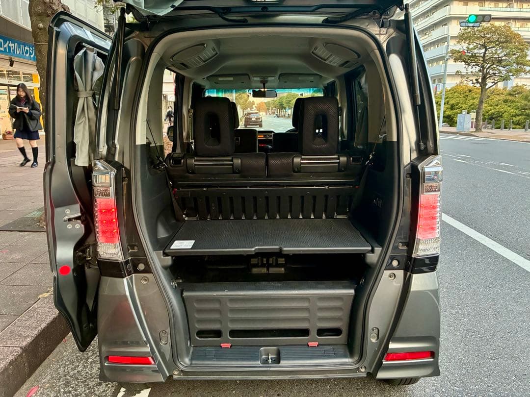 H25 N BOX +カスタム4WD GLパッケージ 実走行　修復無