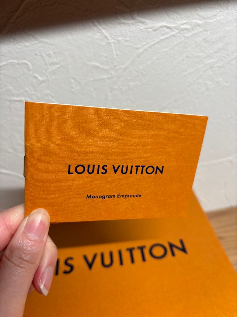 ルイヴィトン　コスメポーチ