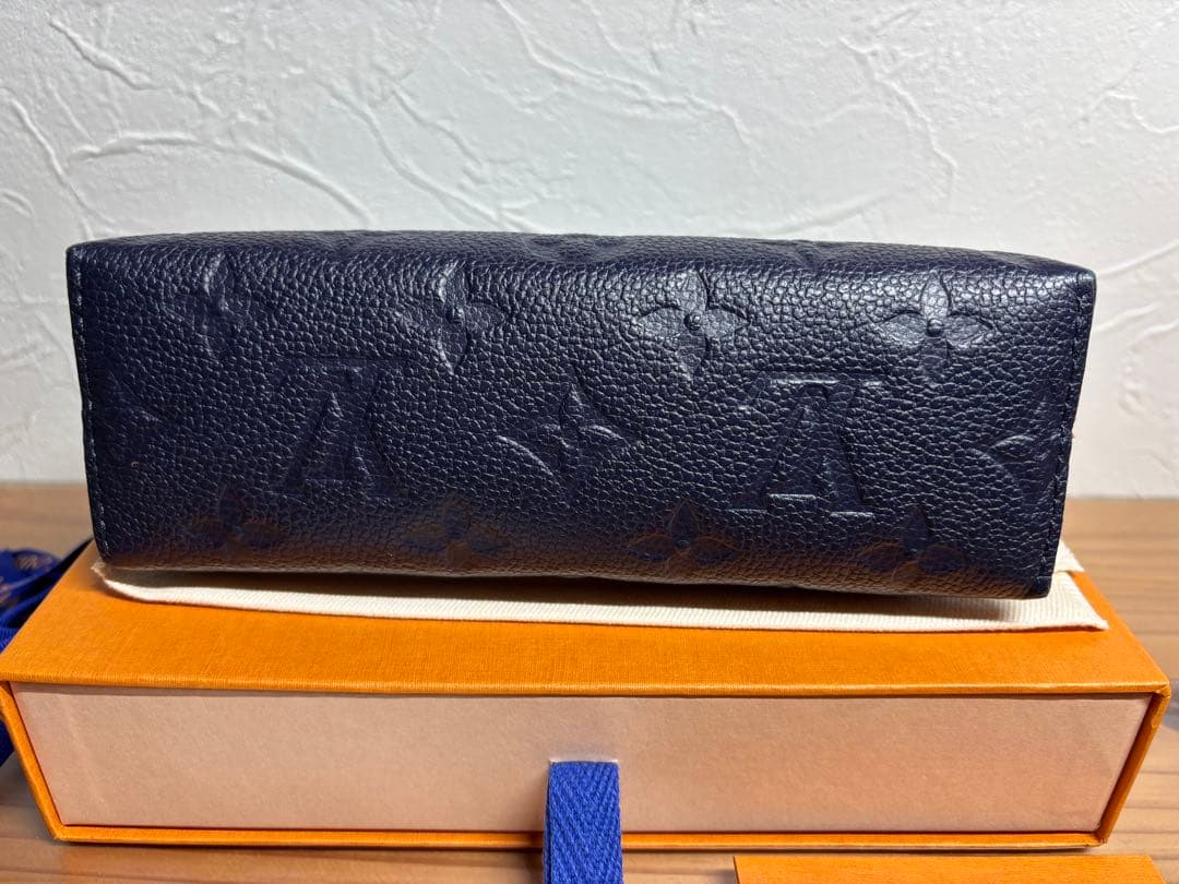 ルイヴィトン　コスメポーチ