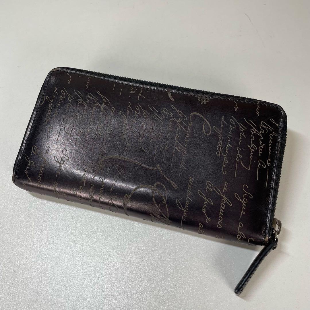 ベルルッティ　カリグラフィ　ラウンドファスナー　レザー長財布　ネイビー