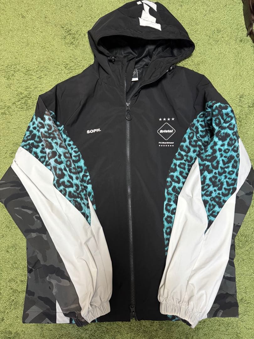 最終値下げ！Bristol フード付きナイロンジャケット M