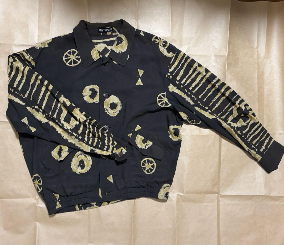 n*n様 【希少】ISSEY MIYAKE イッセイミヤケ シャツ　柄シャツ　ジ