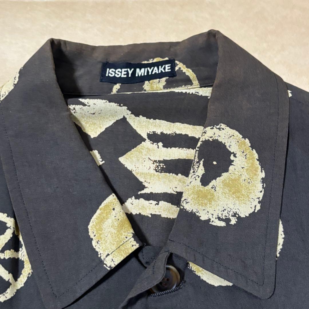 n*n様 【希少】ISSEY MIYAKE イッセイミヤケ シャツ　柄シャツ　ジ