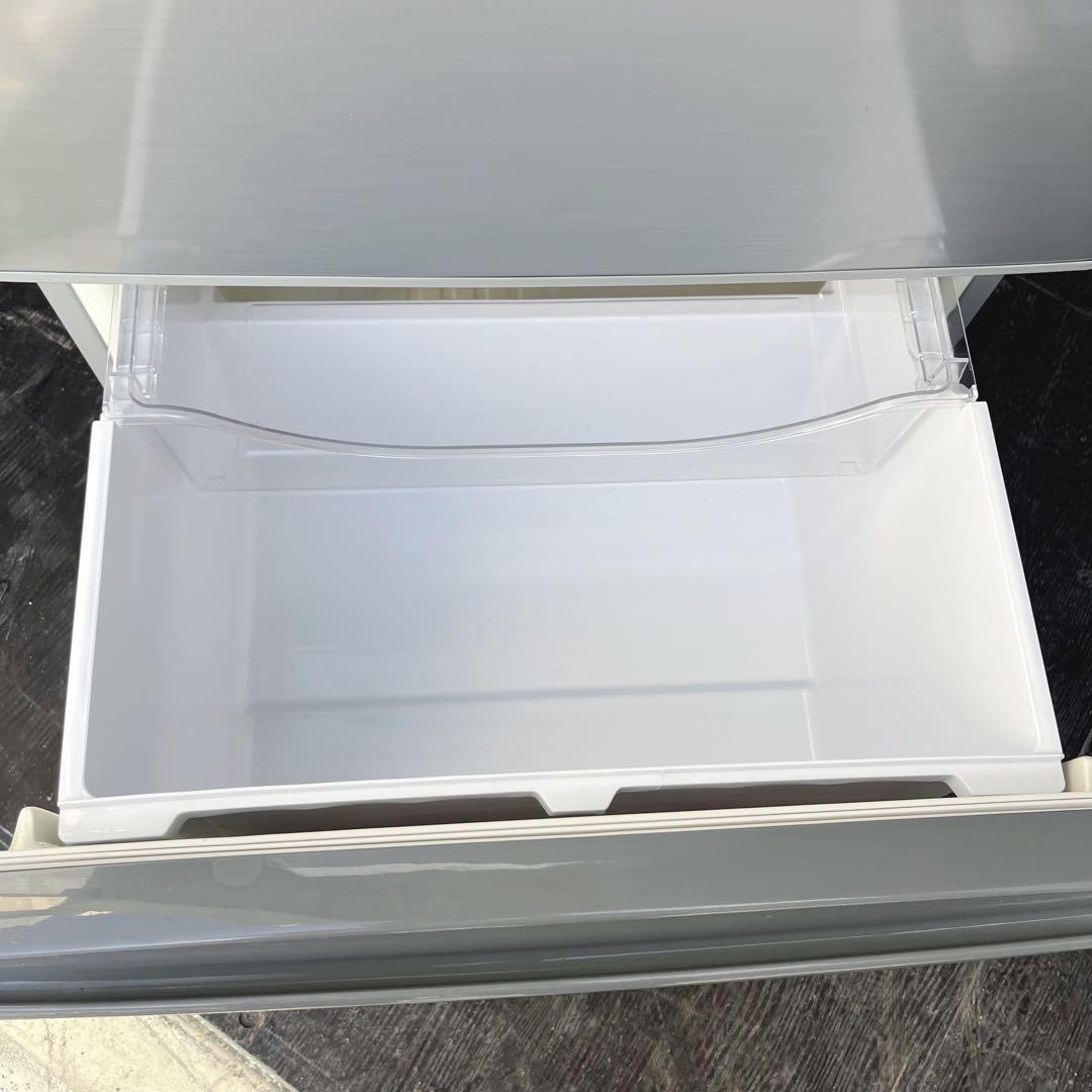 65取付無料！AQUAスタイリッシュミスティシルバー高性能4ドア冷蔵庫！洗濯機