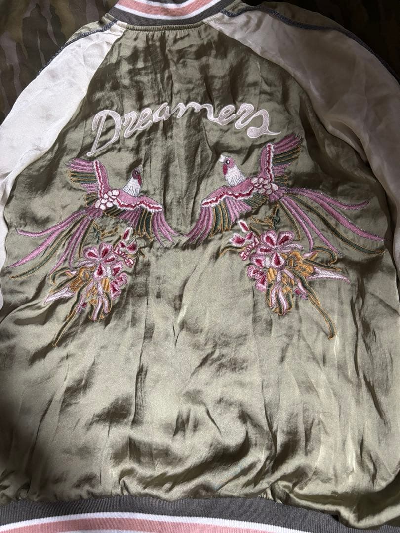 スカジャン　人気完売　未使用