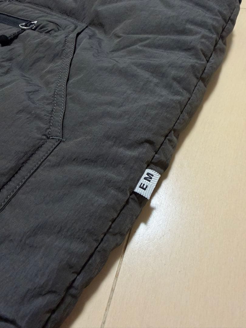 ends and means Tactical Puff Vest エンズ