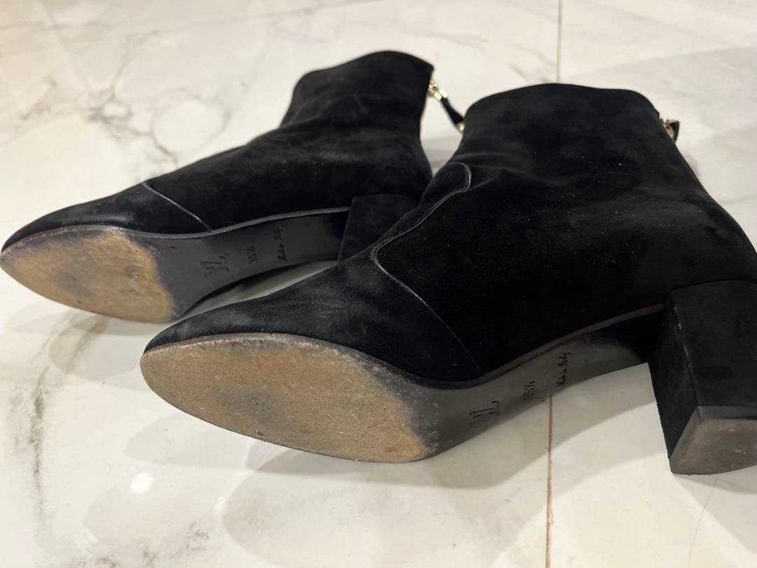 値下げ‼️新年セール【Louis Vuitton ルイ・ヴィトン】黒スエードブーツ