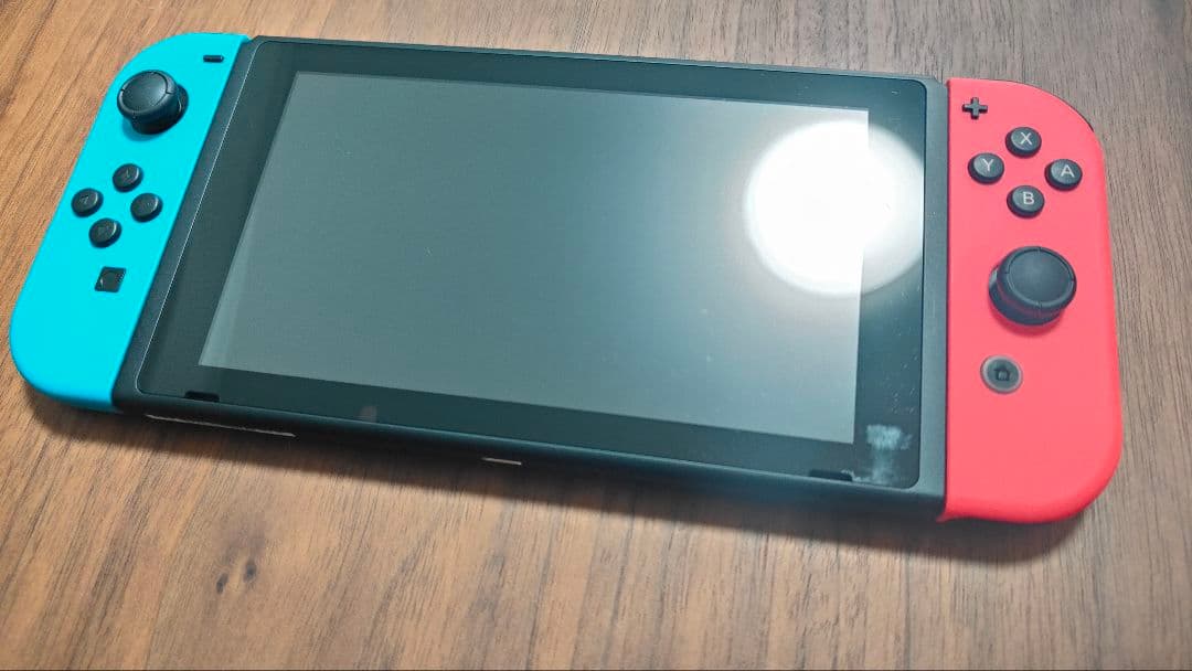 Nintendo Switch 本体 青と赤Joy-Con