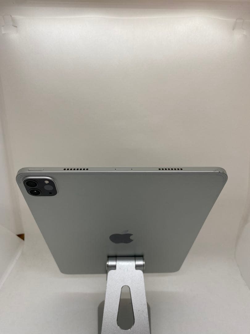 iPad Pro (11インチ) (第3世代) 256GB PW07P