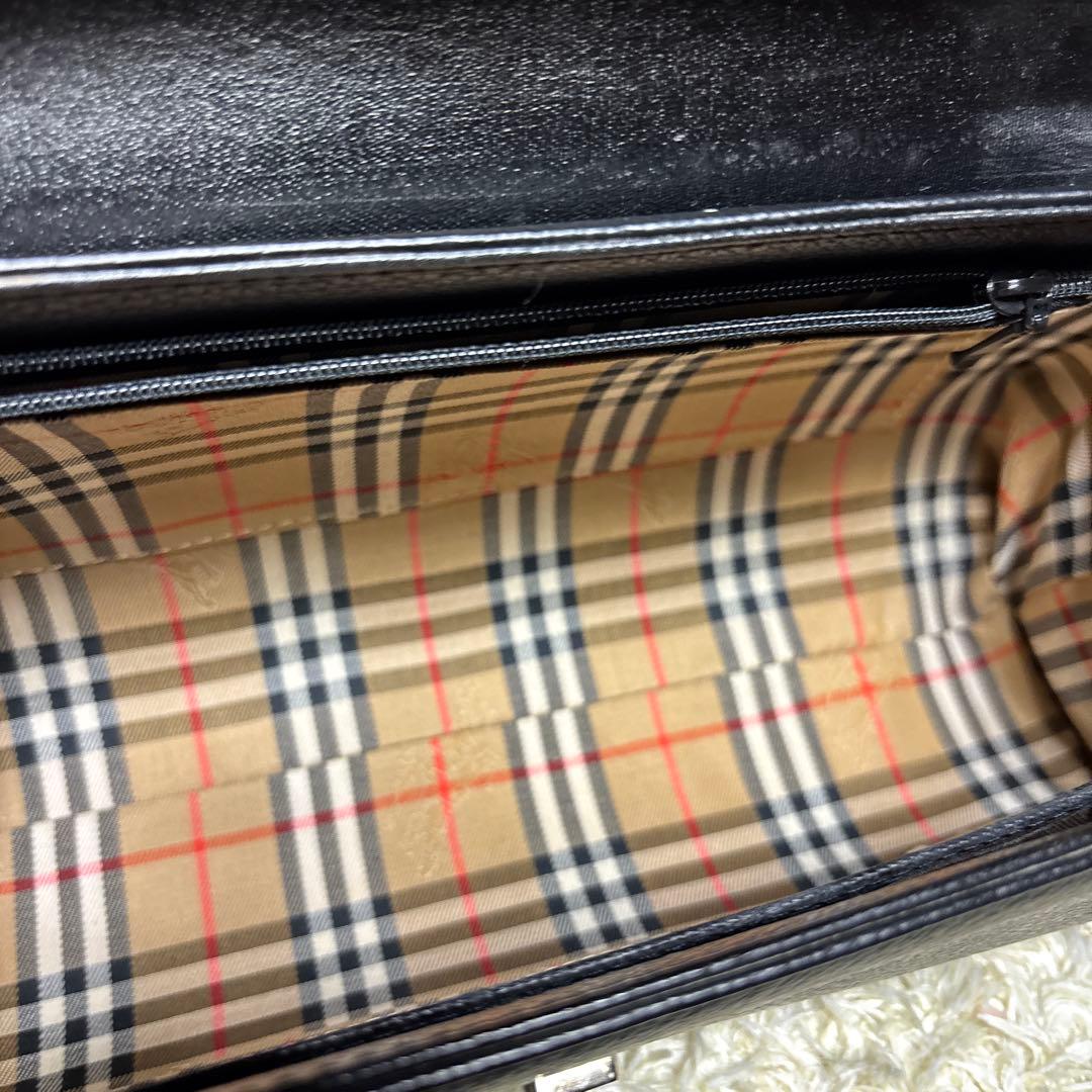 Burberrys フォーマル ハンドバッグ 筒形 ノバチェック 黒 ブラック