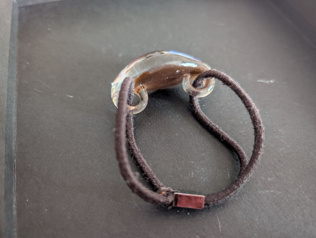 891000）コレットマルーフ　グラスポニー　ブラウン、グレー系