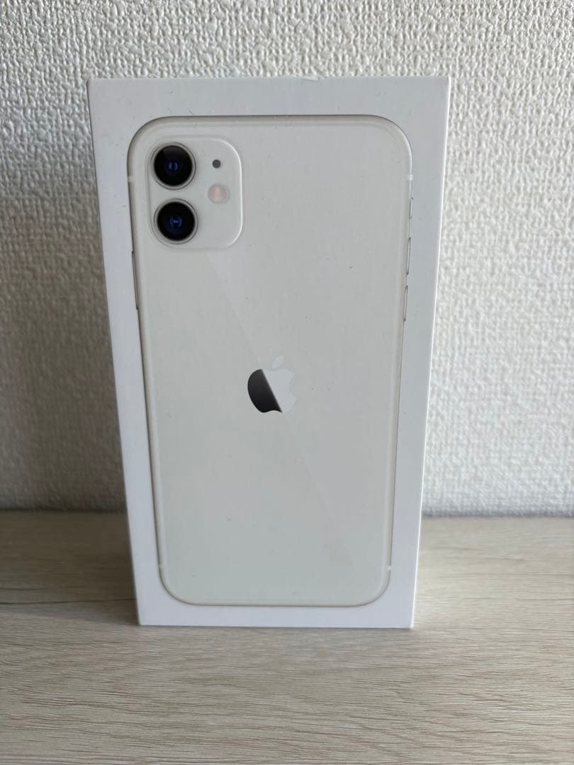 iPhone 11 128GB ホワイト