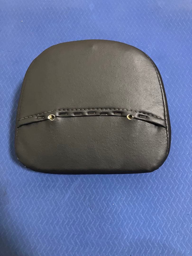 新品　ハーレー　スポーツスター　など 純正　バックレストパッド　パッド　汎用