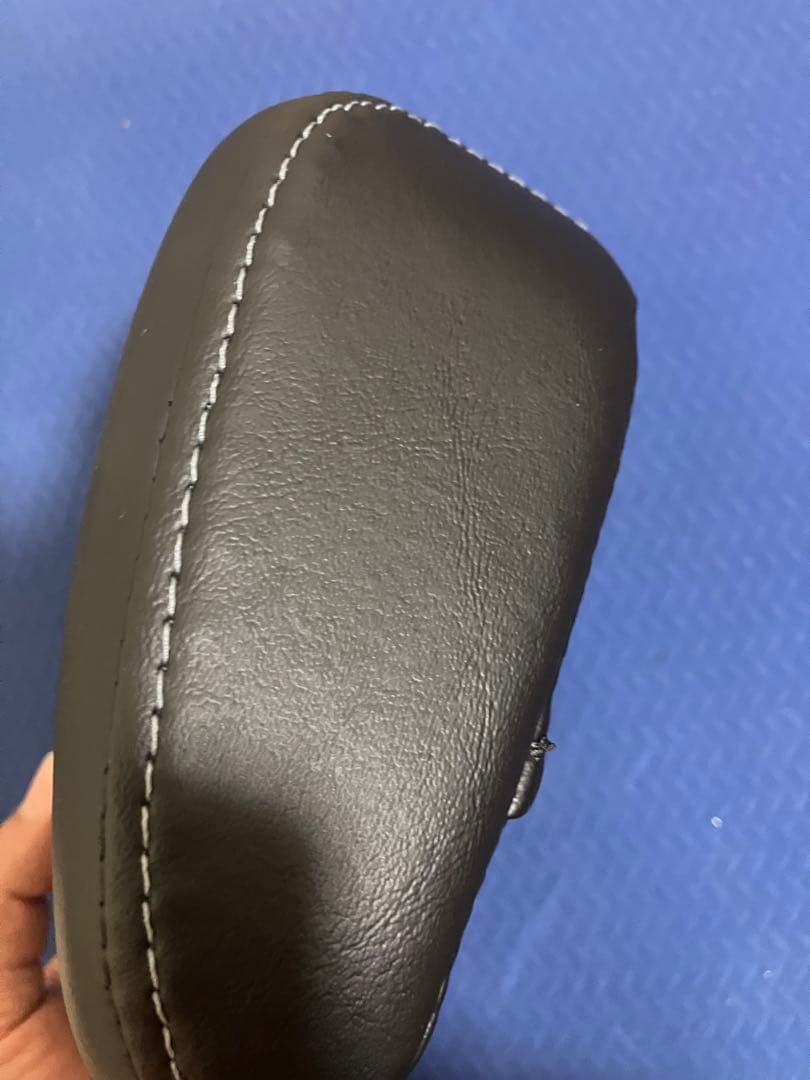 新品　ハーレー　スポーツスター　など 純正　バックレストパッド　パッド　汎用