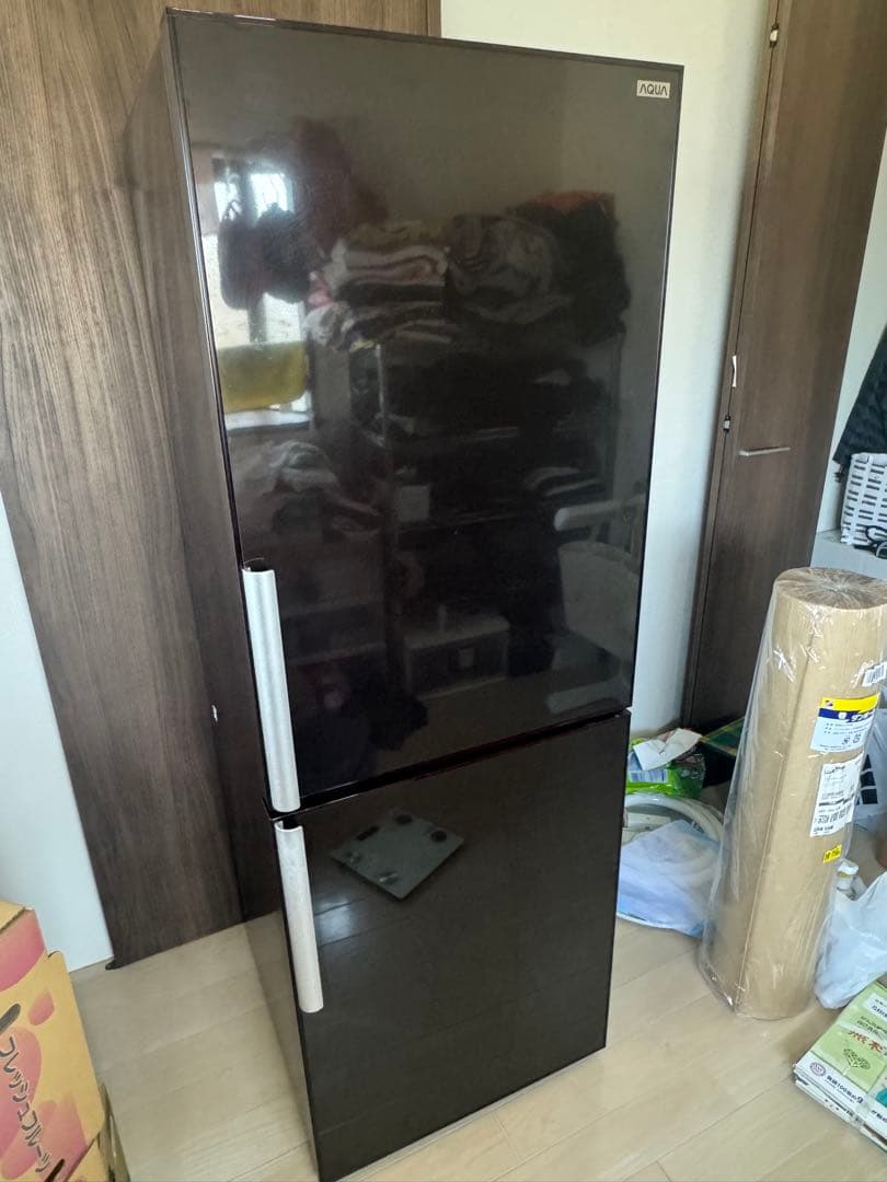 AQUA 冷蔵庫　AQR-27B（T）　送料込み❗️