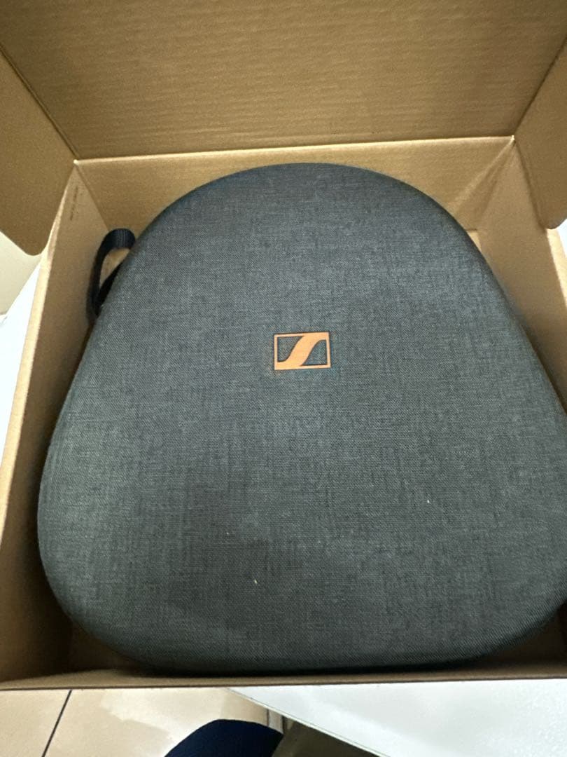 Sennheiser Momentum 4 Wireless 特別版