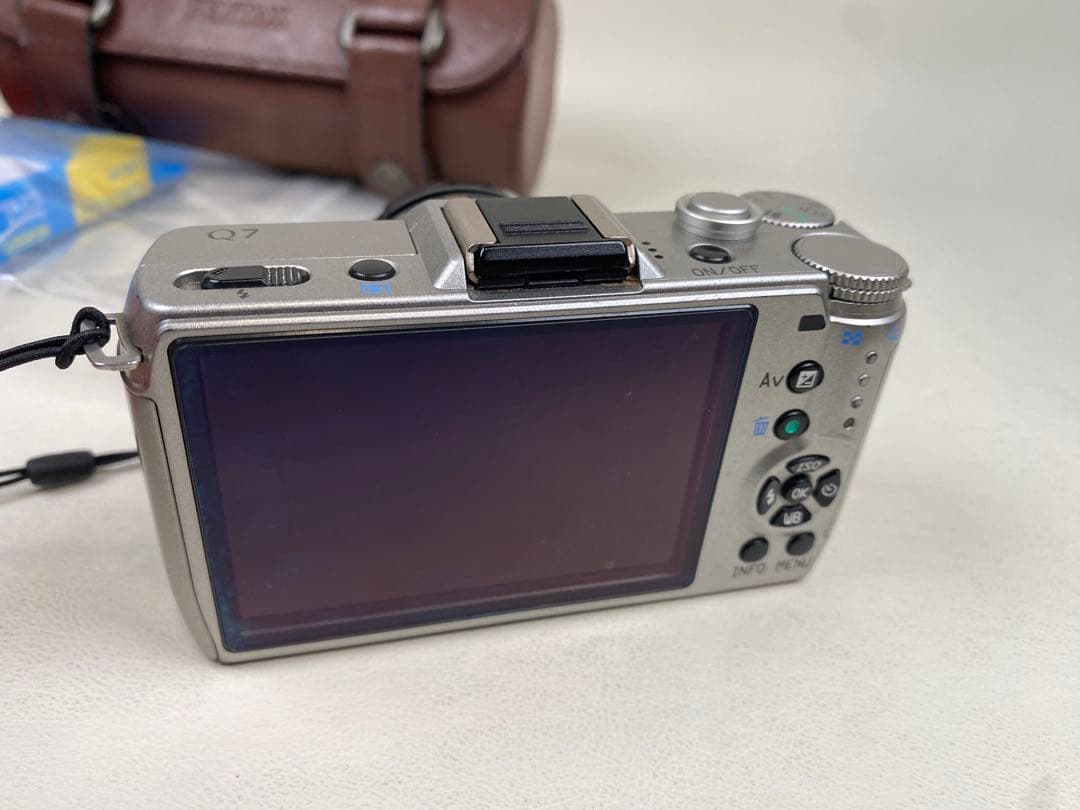 PENTAX Q7 SR レンズ３個付属