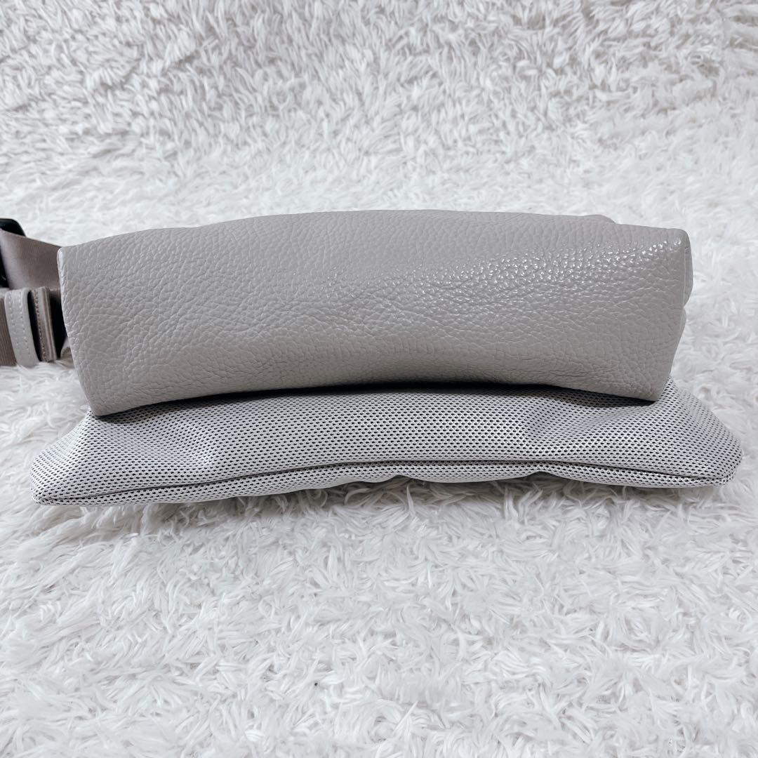極美品✨chi.wata ボディバッグ　ウエストバッグ　ショルダー　グレー