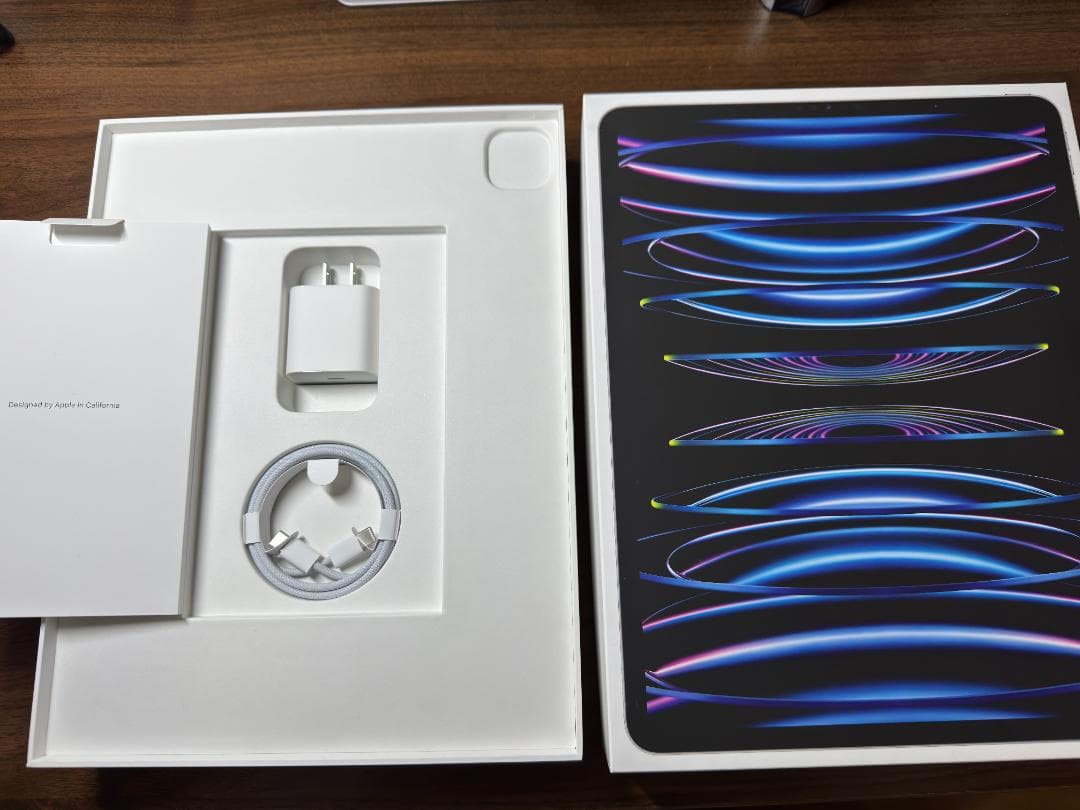 iPad Pro 12.9インチ 第6世代　128GB Wi-Fiモデル