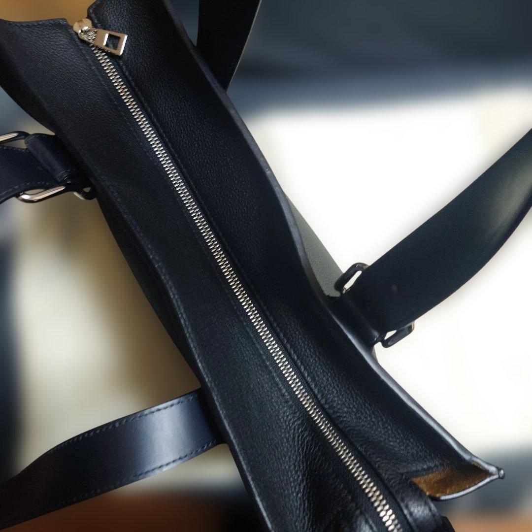 LOEWE バックルトート