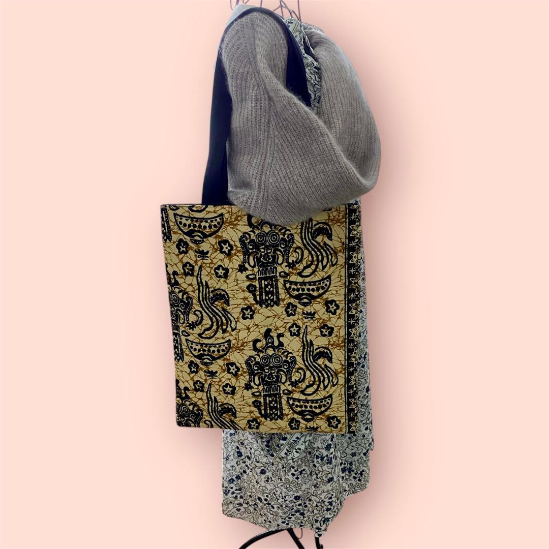 インドネシアバティック　肩掛け　A4バッグ ハンドメイド