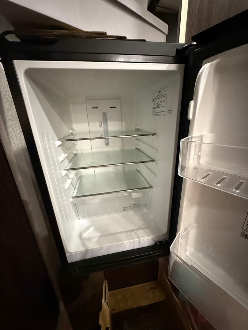 【美品】Hisense ブラウン冷蔵庫　154L