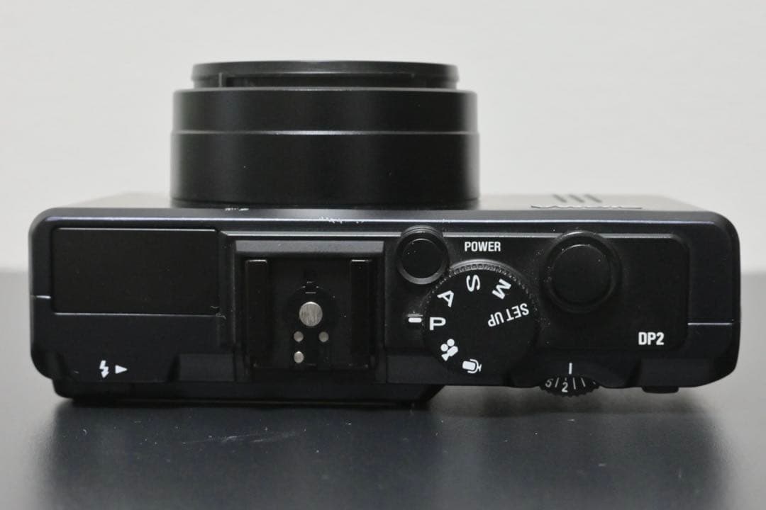 【良品】SIGMA DP2s（Foveonセンサー搭載コンデジ）作例あり