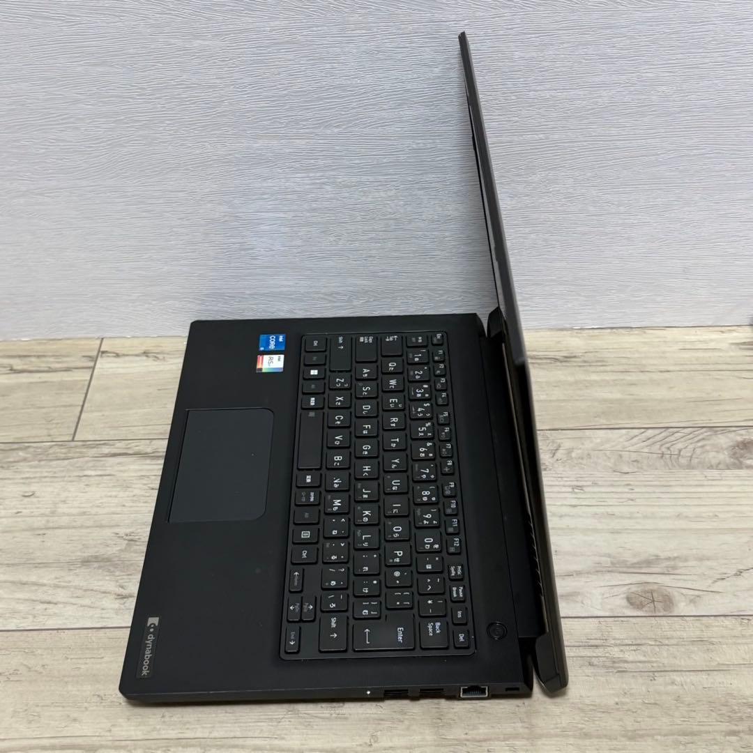 dynabook S73HU/第11世代i5/16GB/SSD256GB/FHD