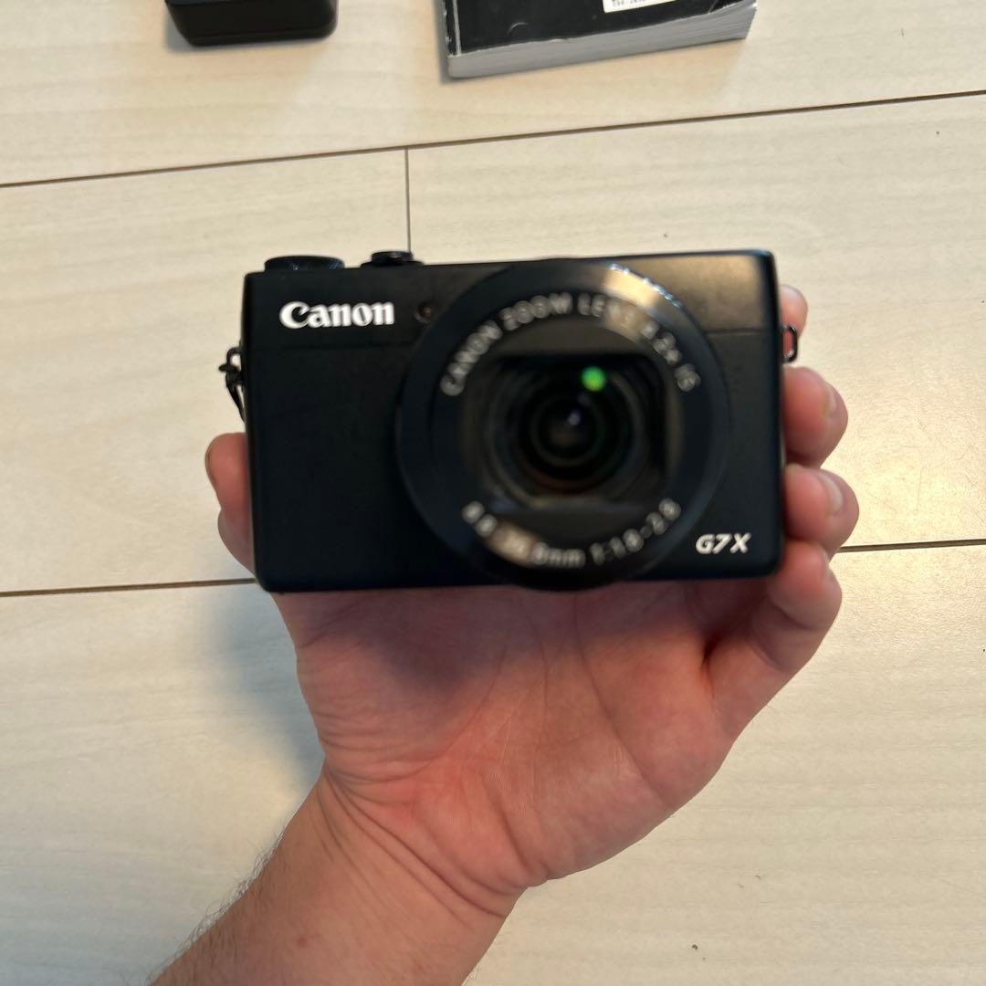 最終値下げ！Canon PowerShot G7 X 本体と付属品