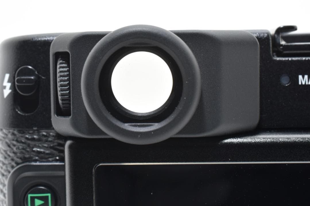 ■美品■FUJIFILM フジフイルム X10