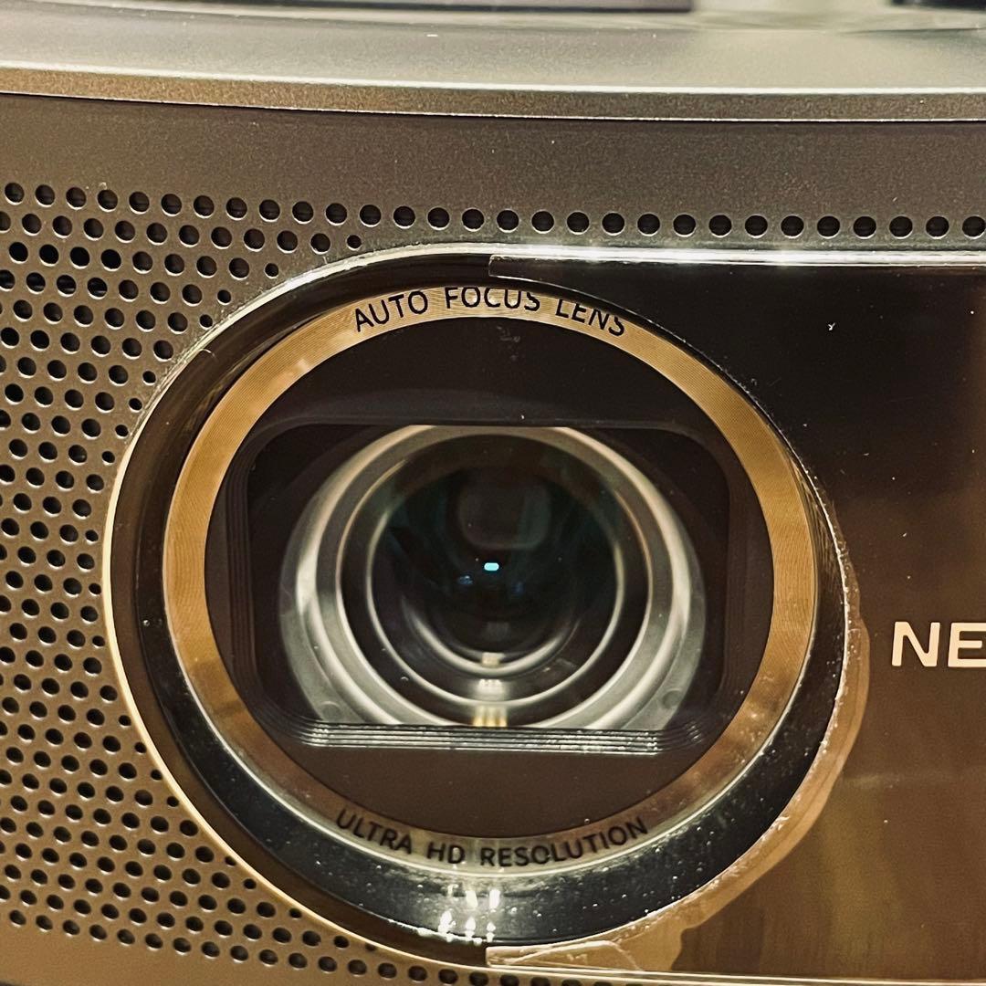 極美品Anker Nebula Cosmos Max 4K 三脚付 映画館セット