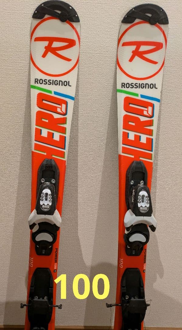 ロシニョール ROSSIGNOL HERO スキー 100㌢　ポール付き