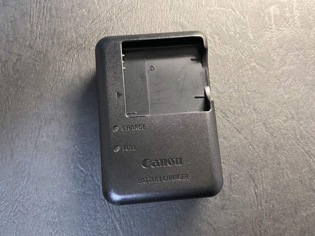 Canon PowerShot A3200 IS ピンク デジカメ コンデジ