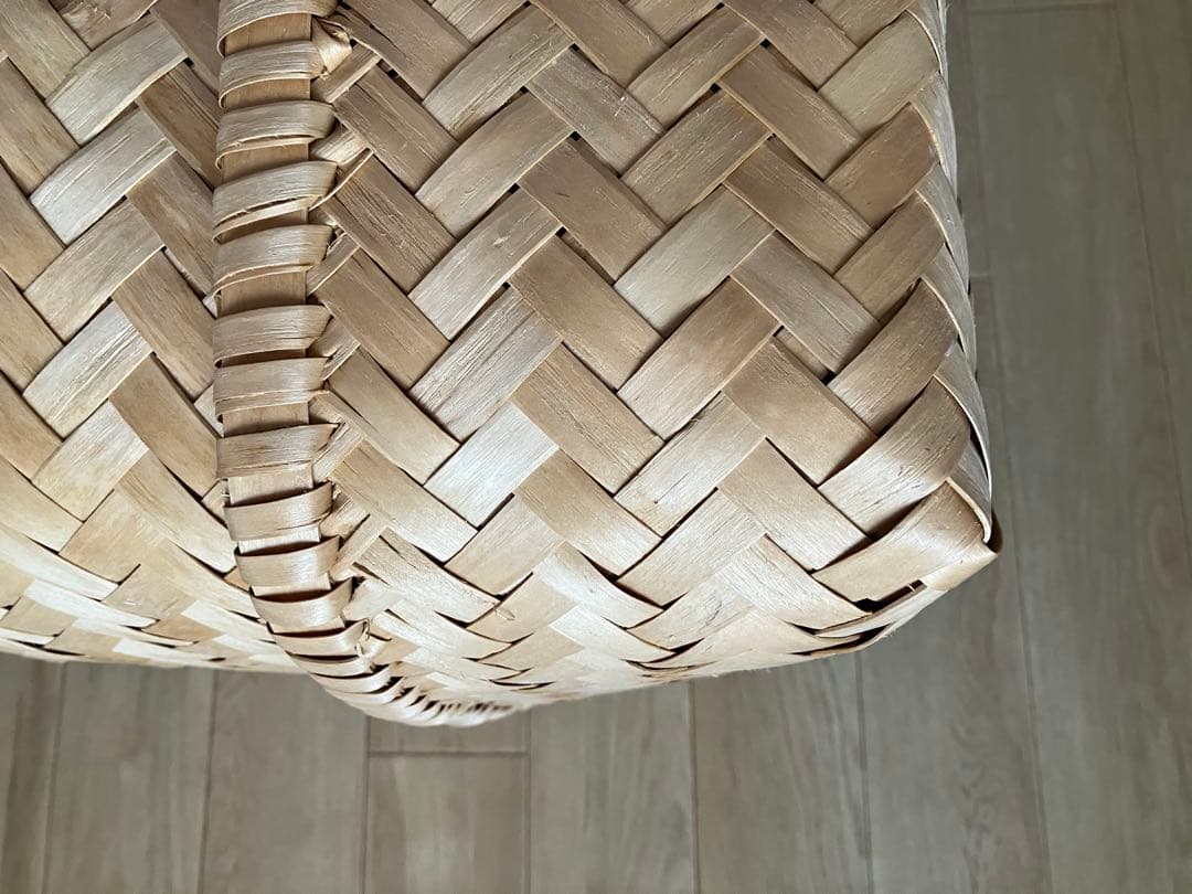 イタヤカエデ　カゴ　籠　バスケット