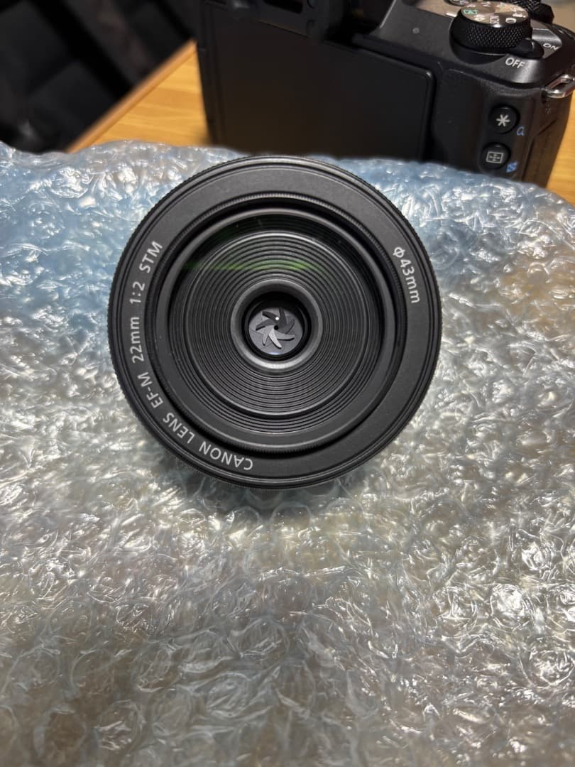 ミラーレス一眼カメラCanon EOS Kiss M2