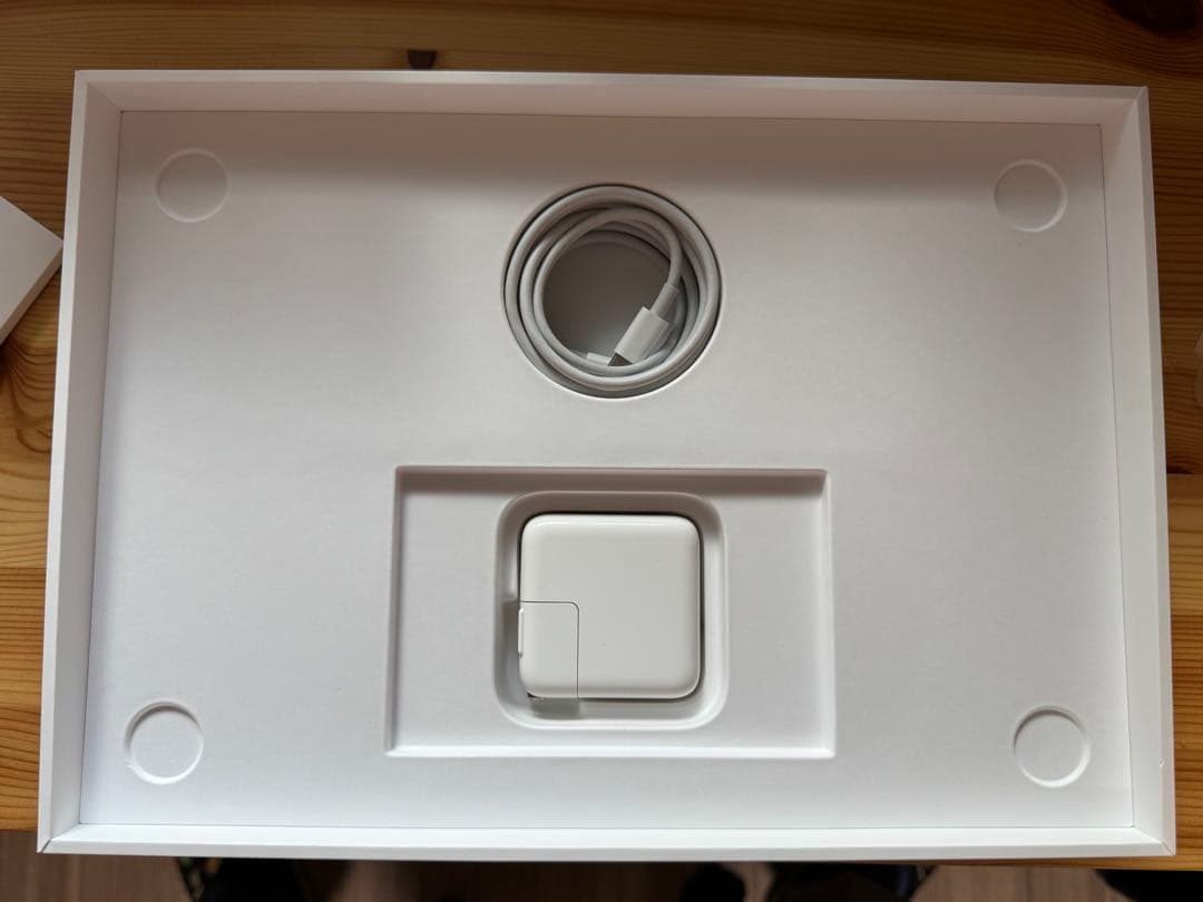 MacBook本体 MacBook Air 2020 M1 16GB 512GB