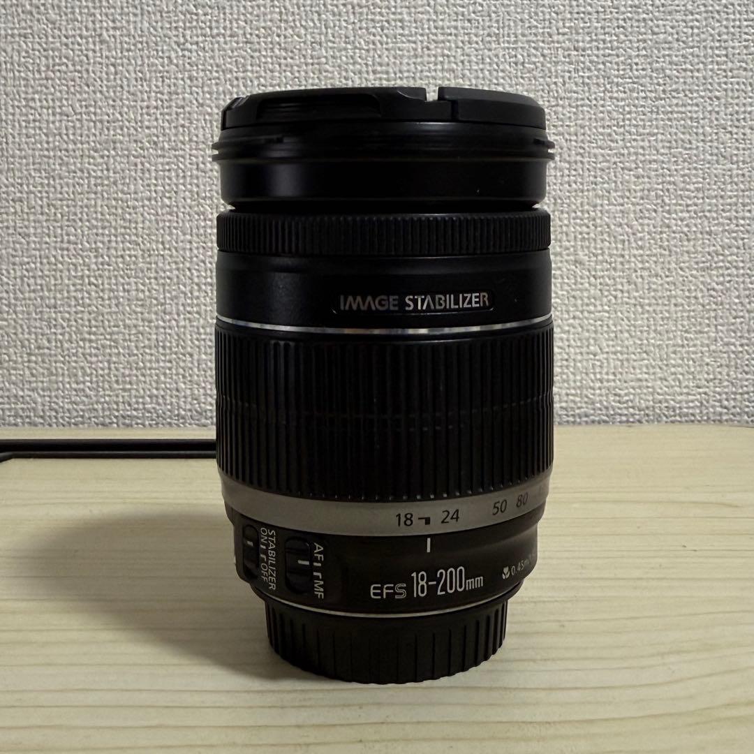 Canon EFS 18-200mm レンズ