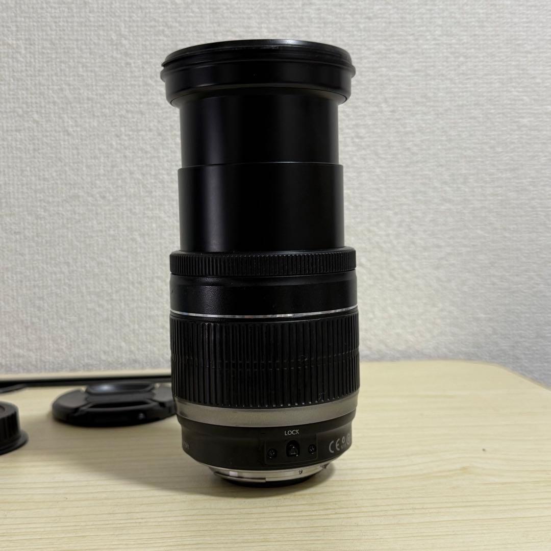 Canon EFS 18-200mm レンズ