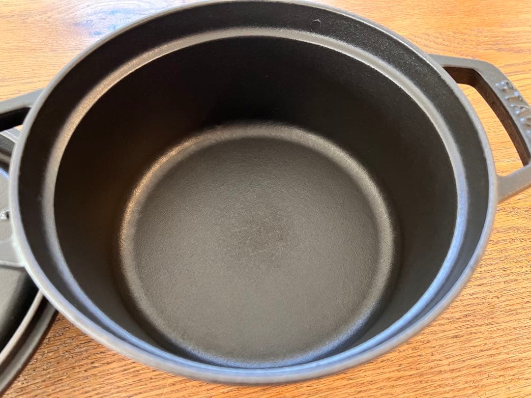 STAUB ブラック 20cm ピコココット