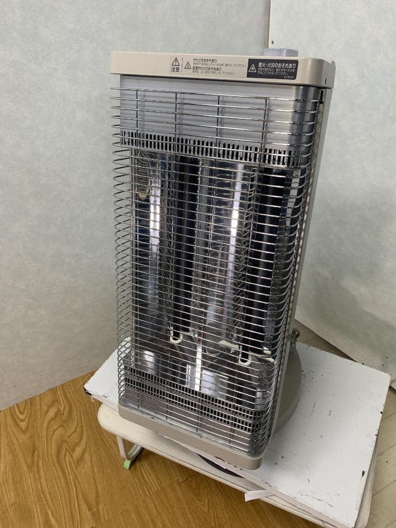 Y★230 ダイキン セラミックヒーター ERFT11YSE9