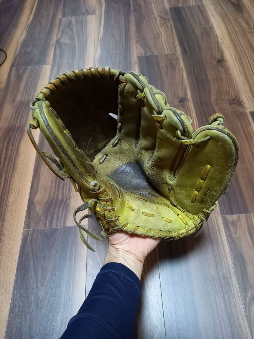 ミズノプロ　硬式オーダーグローブ　投手用