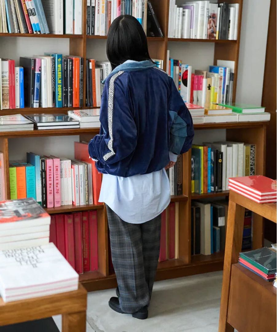 アンブロ　トラックジャケット