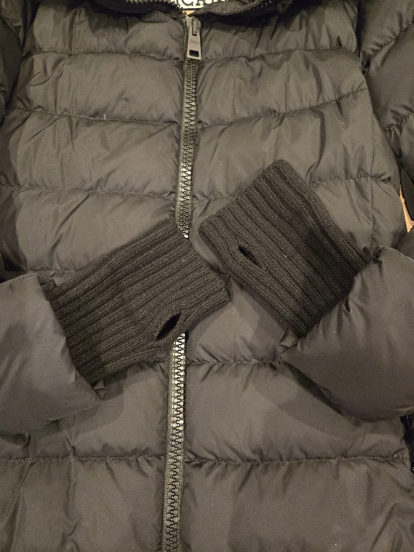 Herno フォックスファーダウンコート (ベルト付き)