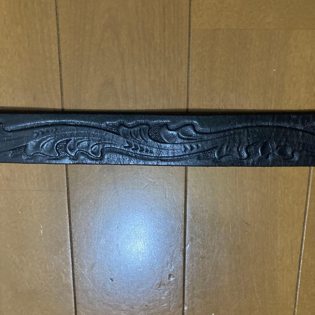 34 エンボス　ターコイズ　htc