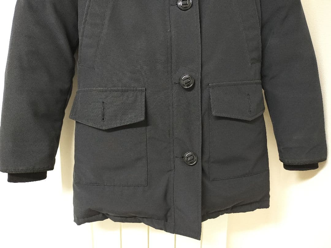 りん☆美品☆カナダグース　レディース　ダウンジャケット　ブラック　XS