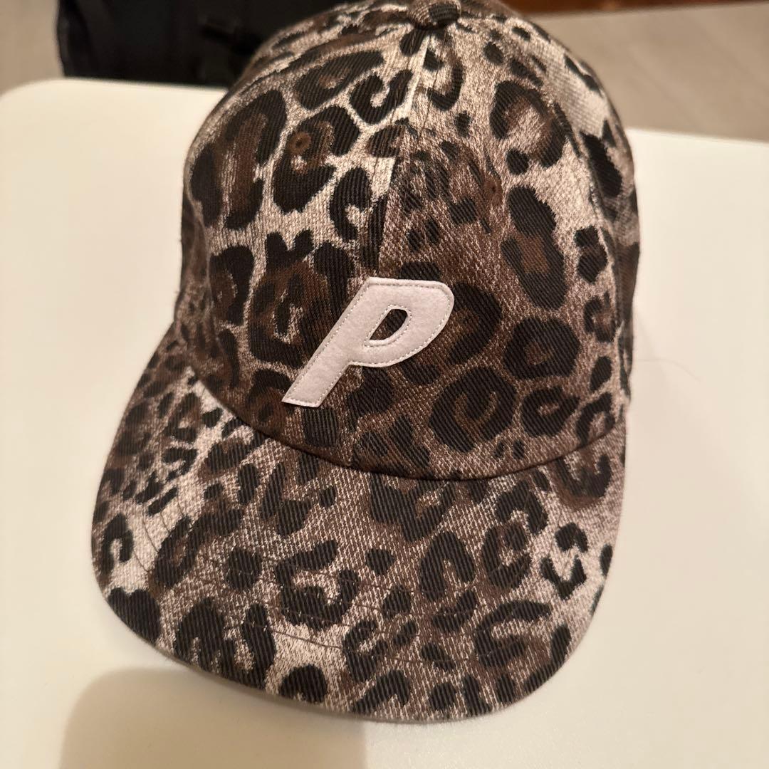 PALACE レオパードキャップ